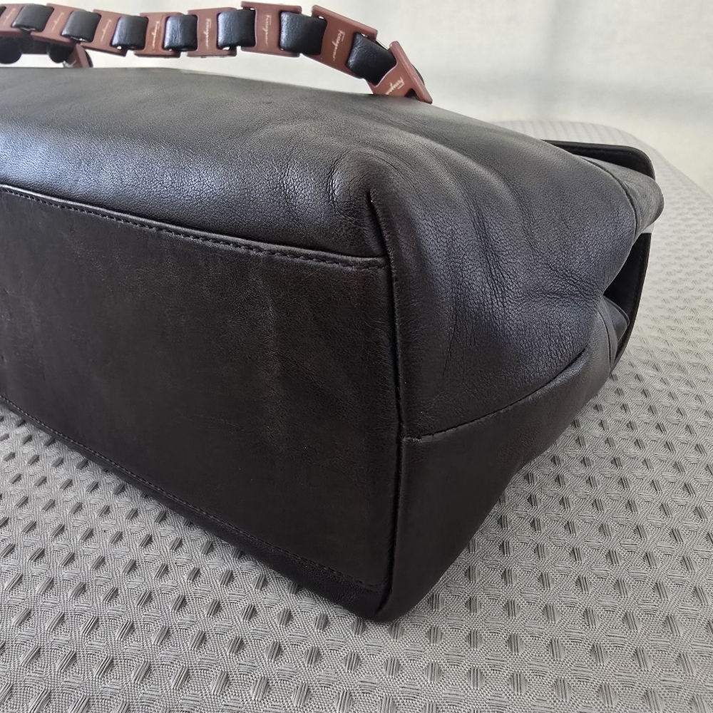 Salvatore Ferragamo LEATHER - Picture 15 of 16